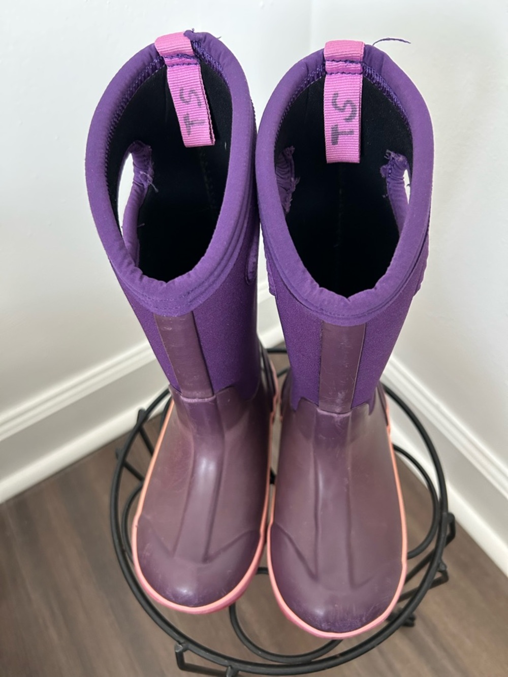 Bogs Girls Kids Size 11 Purple Pink Insulated Waterproof Snow Rain Boots - Picture 5 of 10